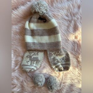 Angelina Knit Reindeer Striped Pom-Pom Earflap Beanie Hat in Tan and Cream NEW